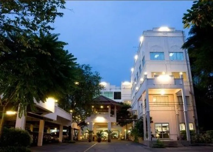 Anda Hotel 3*